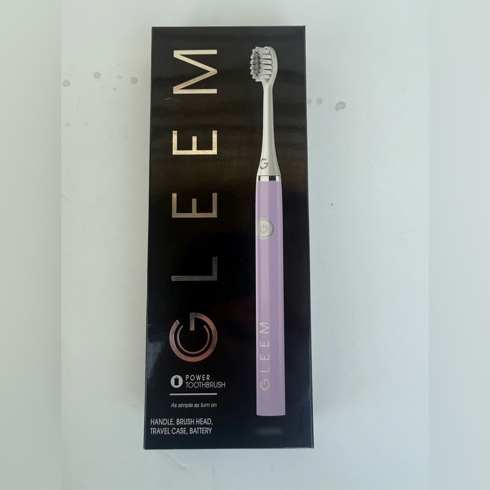 GLEEM Power Toothbrush Battery Operated Sleek Travel Case Included